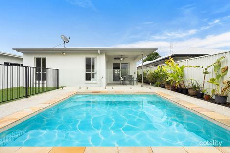 Property photo of 32 Macintyre Crescent Pelican Waters QLD 4551