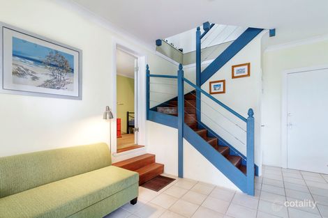 Property photo of 43 Jacaranda Avenue Elizabeth Beach NSW 2428