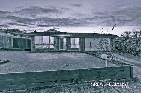 Property photo of 23 Irving Road Pakenham VIC 3810