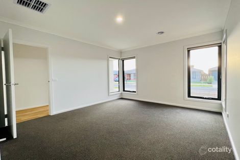 Property photo of 46 Callistemon Circuit Lara VIC 3212