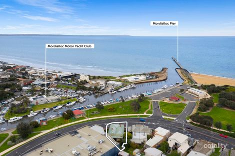 Property photo of 221 Beach Road Mordialloc VIC 3195
