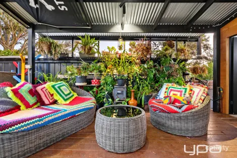 Property photo of 21 Barry Street Maddingley VIC 3340