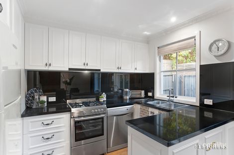 Property photo of 2 Magnolia Road Ivanhoe VIC 3079