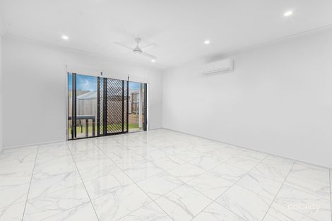 Property photo of 16 Wilby Street Flagstone QLD 4280