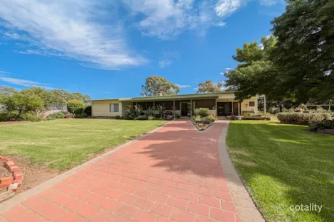 106 Begelhole Rd, Murrabit, VIC 3579