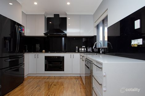 32b Camberwell Rd, Balga, WA 6061