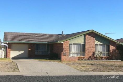 Property photo of 4 Newling Avenue Armidale NSW 2350