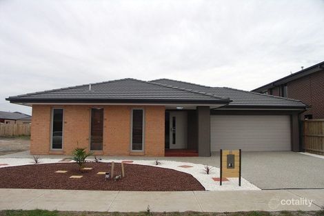 Property photo of 6 Newburgh Street Keysborough VIC 3173