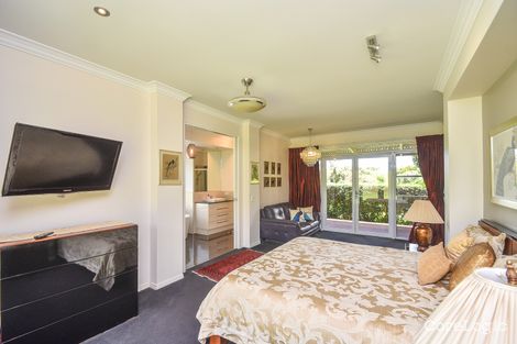 Property photo of 30 Saint Bernard Street Tamborine Mountain QLD 4272