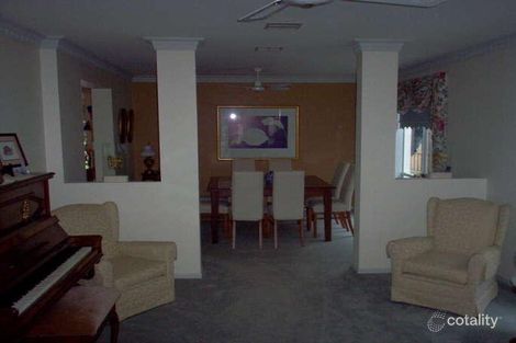 Property photo of 6 Golden Way Hillside VIC 3037
