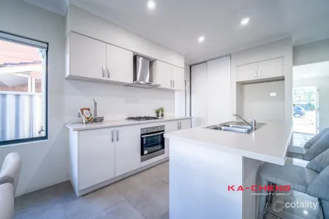 Property photo of 7A Ranmore Way Morley WA 6062