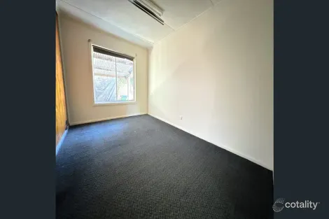 Property photo of 1/17 Princes Highway Warragul VIC 3820