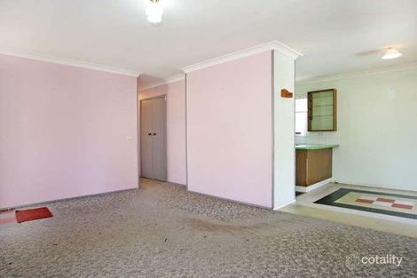 Property photo of 4 Lucas Crescent Berkeley Vale NSW 2261