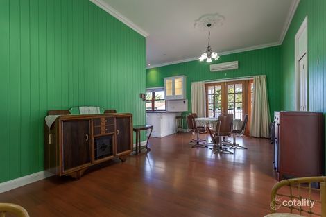 Property photo of 194 Campbell Street Newtown QLD 4350