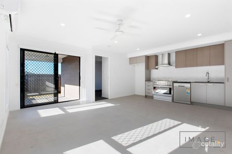 2/23 Hillview Dr, Hillcrest, QLD 4118