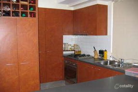 Property photo of 1/90 Kensington Terrace Toowong QLD 4066