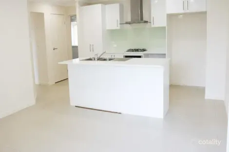 Property photo of 23 Cardena Drive Augustine Heights QLD 4300