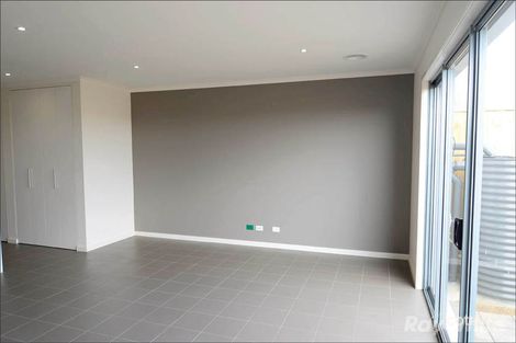 Property photo of 36 Brunton Crescent Mulgrave VIC 3170