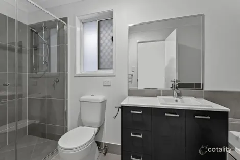 Property photo of 5 Sunset Circuit Flagstone QLD 4280