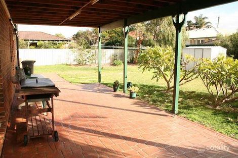 Property photo of 18 Seaspray Close Caves Beach NSW 2281