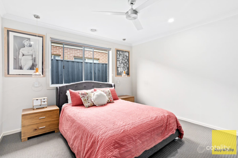 Property photo of 21 Martaban Crescent Point Cook VIC 3030