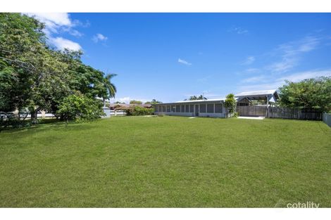 108 Marina Dr, Bushland Beach, QLD 4818