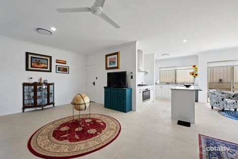 Property photo of 22 Reef Boulevard Drummond Cove WA 6532