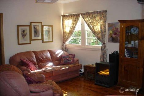 Property photo of 28 The Boulevarde Warrimoo NSW 2774