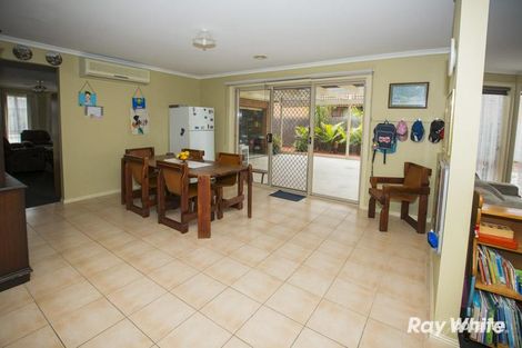 Property photo of 26 Grice Quadrant Pakenham VIC 3810