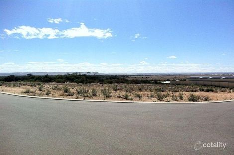 Property photo of 8 Essie Street Wandina WA 6530