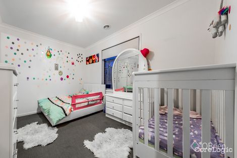 Property photo of 108 Wheelers Park Drive Cranbourne North VIC 3977