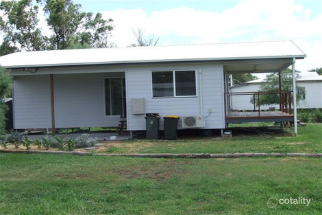 Property photo of 50 Moffatt Street Kaimkillenbun QLD 4406