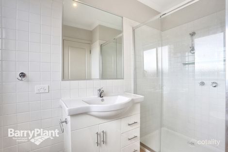 6/7 Baileyana Dr, Endeavour Hills, VIC 3802