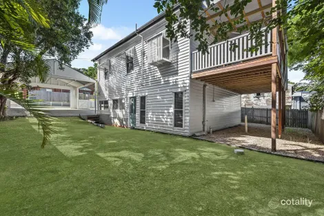 Property photo of 30 Fenton Street Fairfield QLD 4103