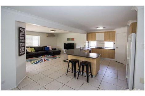 Property photo of 2 Canegrove Circuit Wellington Point QLD 4160