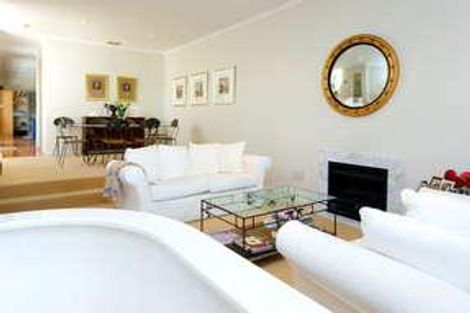 Property photo of 99 The Crescent Port Melbourne VIC 3207