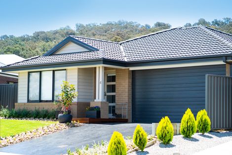 Property photo of 4 Cromwell Road Leneva VIC 3691