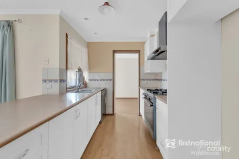 Property photo of 9 McMurray Crescent Hoppers Crossing VIC 3029