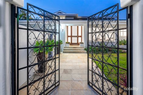 Property photo of 8 River Crescent Broadbeach Waters QLD 4218