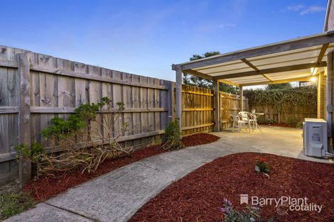 18 Meadow View Pl, Mornington, VIC 3931