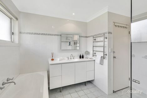 Property photo of 6 Bellbird Close Mollymook Beach NSW 2539