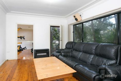 Property photo of 1 Barry Street Cringila NSW 2502