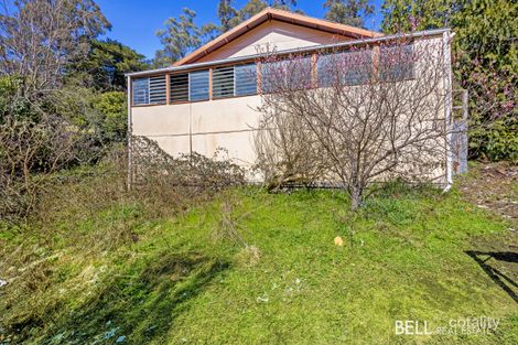 Property photo of 16 Riverside Drive Warburton VIC 3799