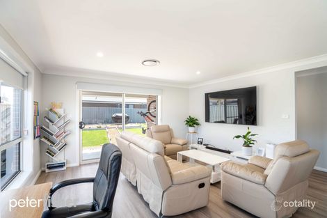 Property photo of 5 Balmoral Drive Orange NSW 2800
