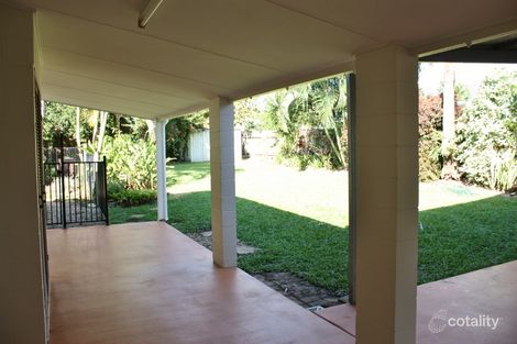 Property photo of 17 Kangaroo Street Bentley Park QLD 4869