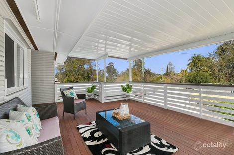 Property photo of 203 Englefield Road Oxley QLD 4075