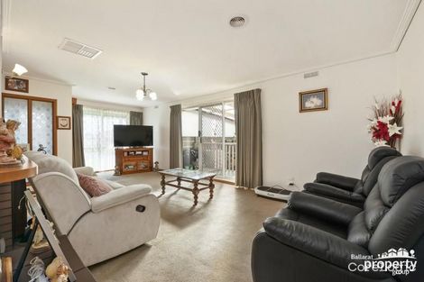 Property photo of 48 Grandview Grove Wendouree VIC 3355