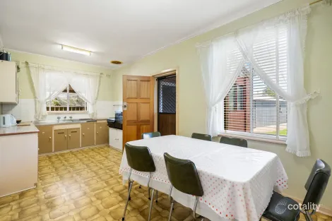 Property photo of 19 Centenary Avenue Findon SA 5023