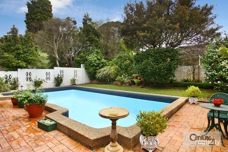 Property photo of 19 Yarrabung Road St Ives NSW 2075