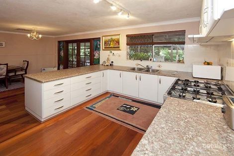 9 Berry Dr, Maida Vale, WA 6057